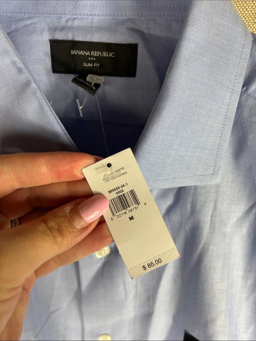 Banana Republic > New with Tags  Light Blue Slim Fit Button Down Medium
